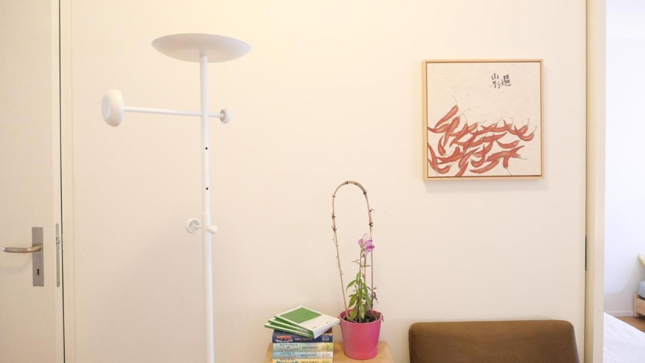 In Swiss Home - Marktplatz Spalenberg Loft バーゼル エクステリア 写真