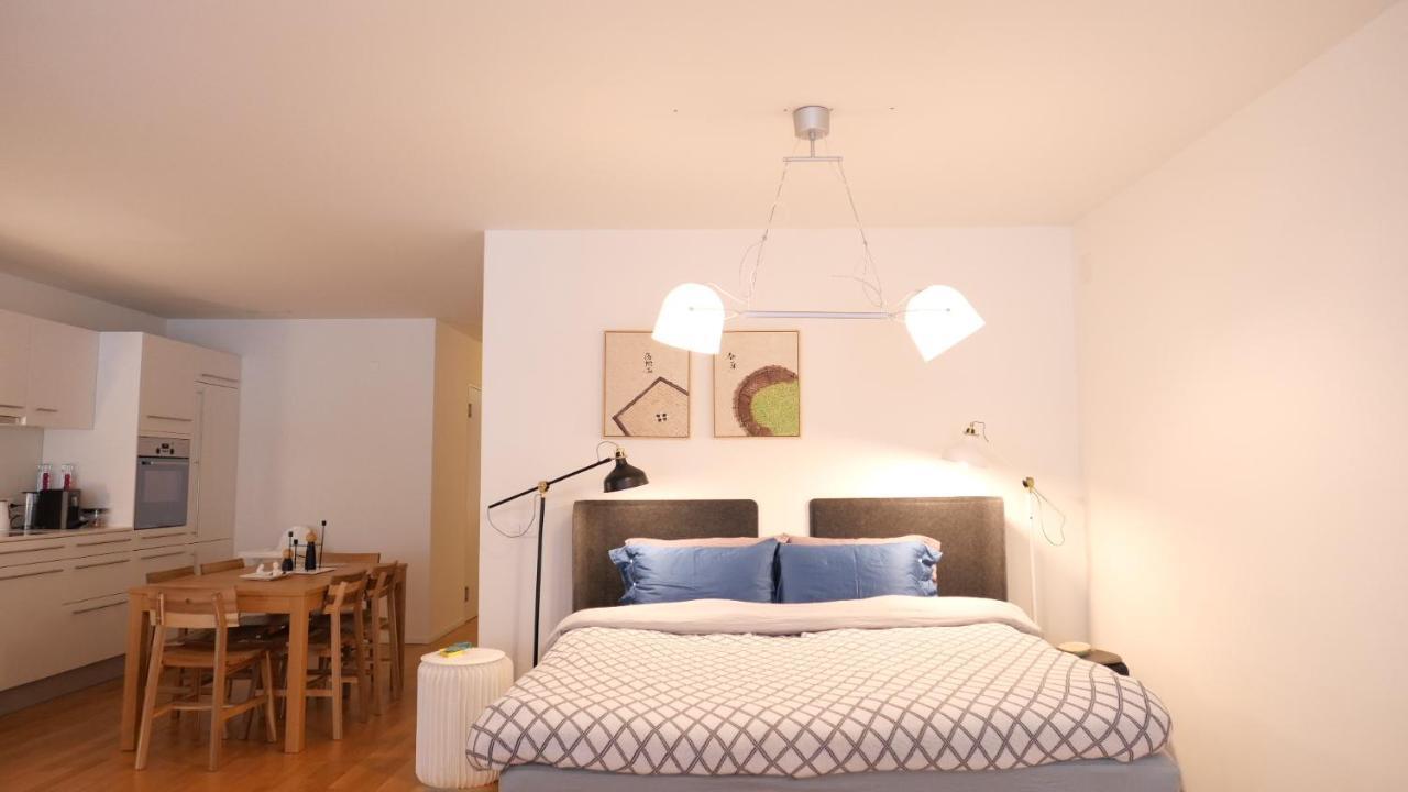 In Swiss Home - Marktplatz Spalenberg Loft バーゼル エクステリア 写真