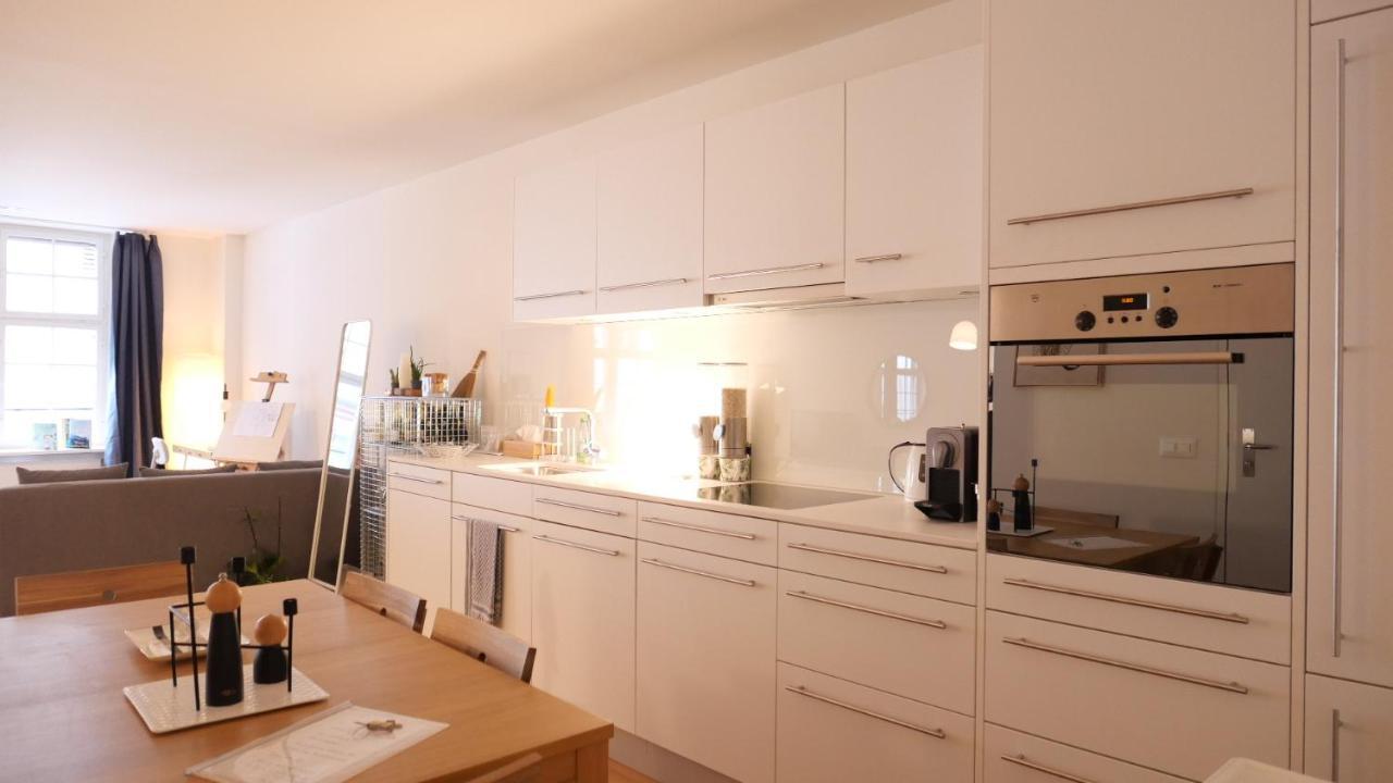 In Swiss Home - Marktplatz Spalenberg Loft バーゼル エクステリア 写真