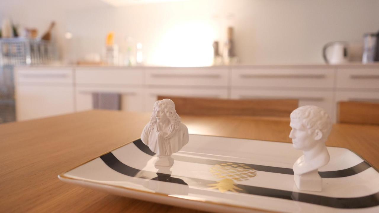 In Swiss Home - Marktplatz Spalenberg Loft バーゼル エクステリア 写真